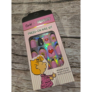 RUDE X Peanuts Press-On Nail Kit Sally 38505 New-Sealed (229)